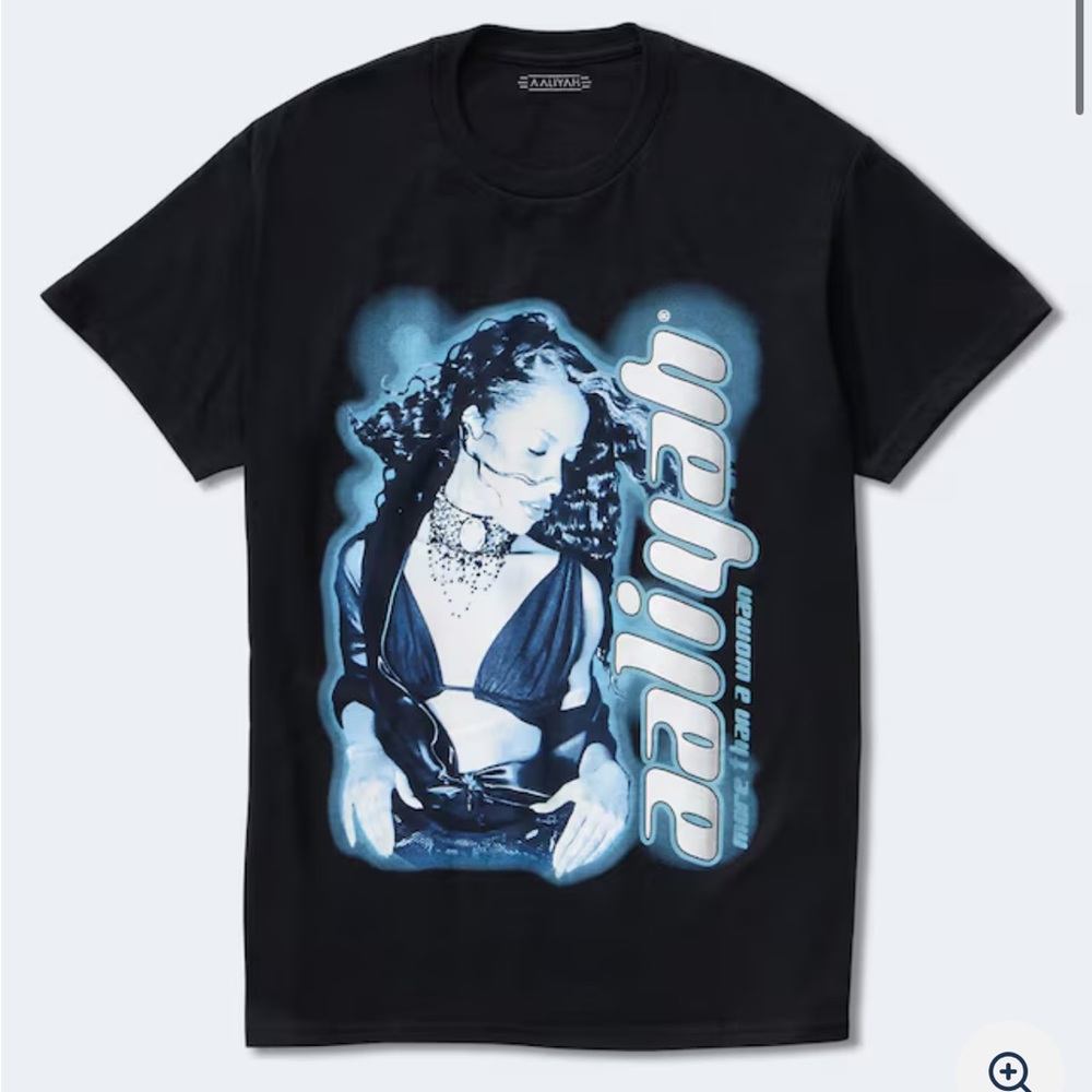 Aeropostale Black and Blue Aaliyah Graphic Tee